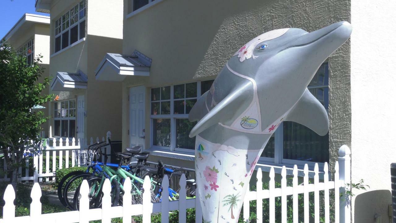 Barefoot Beach Resort Clearwater Beach Exterior photo